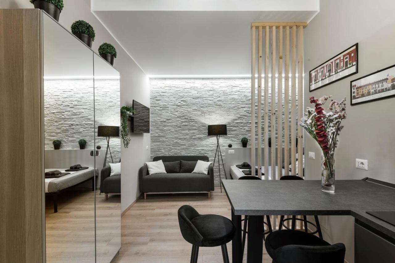 Super Modern And Design Apartment, A Due Passi Dai Navigli Milán Exterior foto
