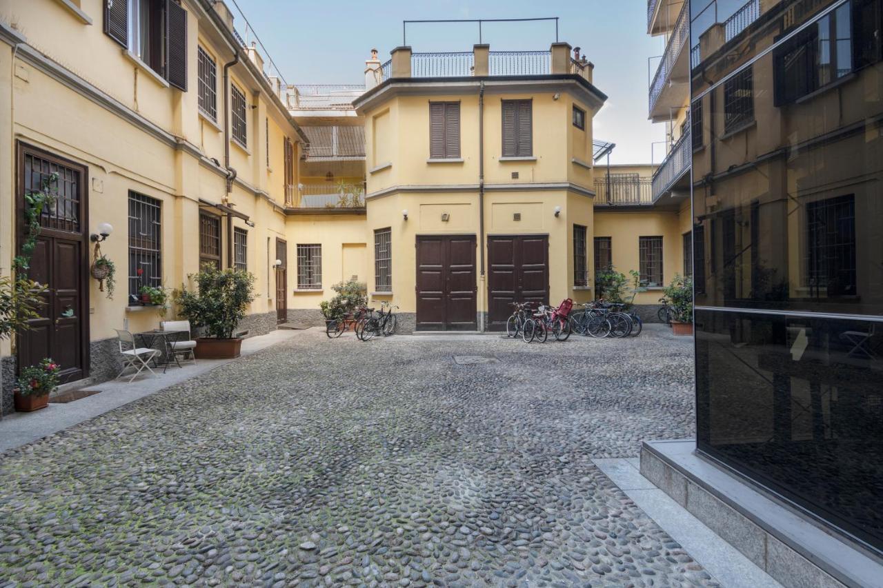 Super Modern And Design Apartment, A Due Passi Dai Navigli Milán Exterior foto